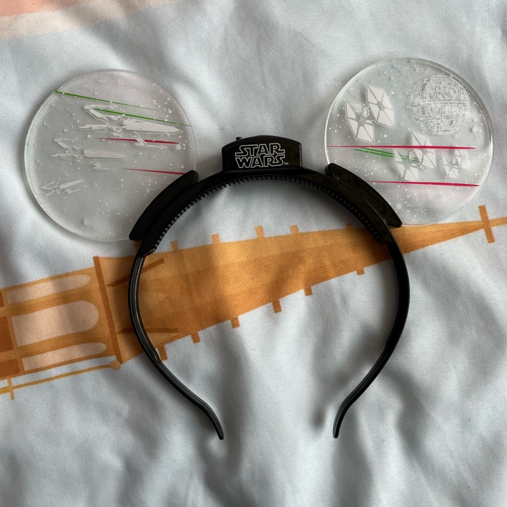 Disney Parks Light Up Star Wars Mouse Ear Headband